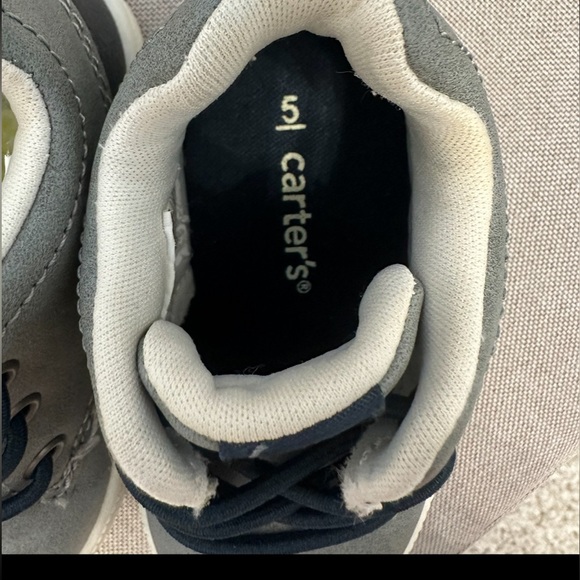Carters 5T grey shoes in PERFECT condition! - Picture 2 of 3
